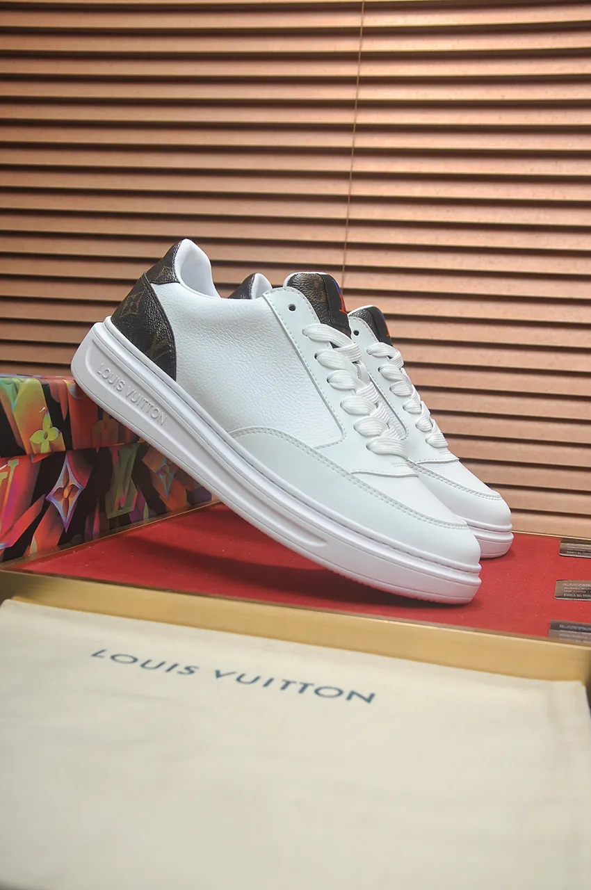 Men's shoes 💰540💶[LOUIS VUITTON] Original order price (water-dyed cowhide lining) new model 🍀LV Louis Vuitton * - top version of LV classic trendy shoes! Made of imported original cowhide, water-dyed cowhide lining, and original wear-resistant rubber outsole! High quality products! Code number 38-45 (45 is custom-made and cannot be returned or exchanged)